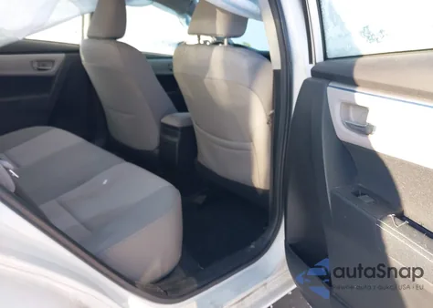 2015 Toyota Corolla Le z USA, uszkodzony, nr VIN 2T1BURHE2FC316953